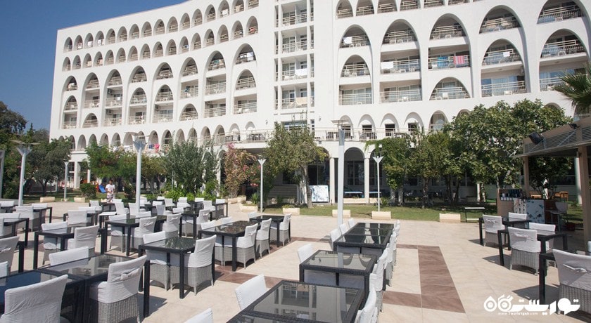 رستوران فضای باز هتل